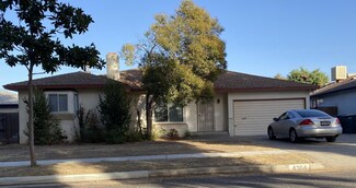 4364 N 4th St, Fresno, CA 93726