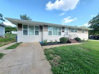 6800 Knoll Ave, Saint Louis, MO 63134