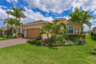 8747 SW Vico Way, Port Saint Lucie, FL 34987