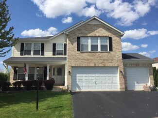 1415 Kennedy Dr, Kirkland, IL 60146
