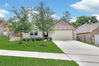 922 Golden Willow Ln, Conroe, TX 77304