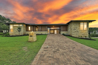 213 Mayapple Rd, Horseshoe Bay, TX 78657