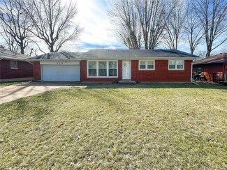442 Charlotte Ave, Columbia, IL 62236