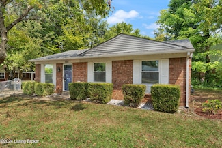 5301 Windy Willow Dr, Louisville, KY 40241
