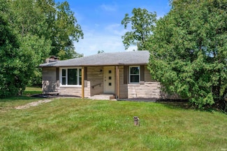 3652 NE Shadeland Rd, Marion, IN 46952