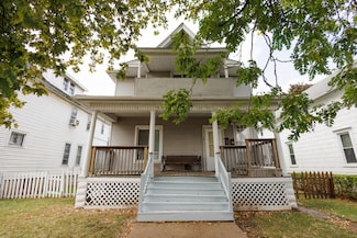 341 S 5th Ave, Kankakee, IL 60901