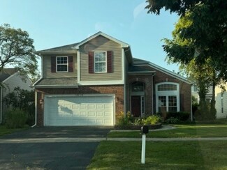 1916 Cobblebrook Ln, Naperville, IL 60565