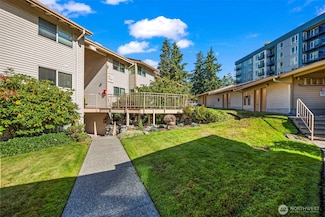 7606 37th St W Unit B3, University Place, WA 98466