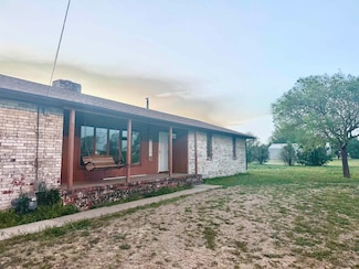 575 Prairie Ave, Dodge City, KS 67801