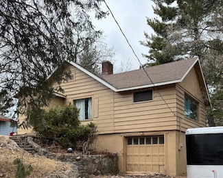 300 4th St S, Walker, MN 56484