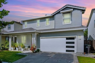2664 Garden Farms Ave, Lathrop, CA 95330