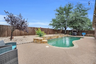 3417 Newgate St, Midlothian, TX 76065