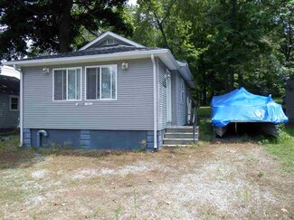 10368 S Roosevelt St, Silver Lake, IN 46982