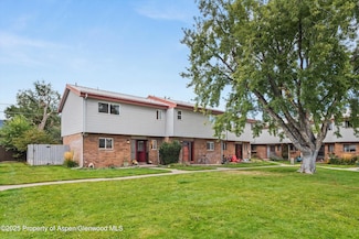 621 S 2nd St Unit U, Carbondale, CO 81623