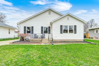 438 N 11th Ave, Beech Grove, IN 46107