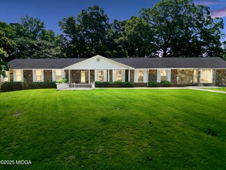 234 Crumbley Rd, McDonough, GA 30252