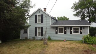 203 Depot St, Baraboo, WI 53913