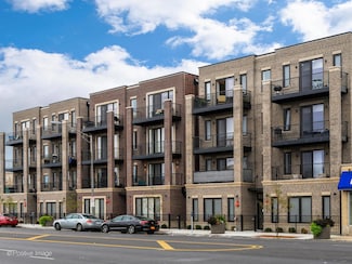 6033 W North Ave Unit 2W, Oak Park, IL 60302