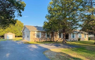 15706 Mac Arthur Dr, North Little Rock, AR 72118