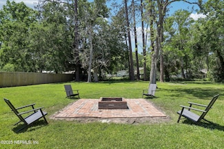 1126 Lake Shore Blvd, Jacksonville, FL 32205