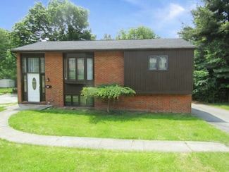 473 Temona Dr, Pittsburgh, PA 15236