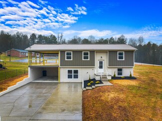 2304 Southern Dr, Morristown, TN 37814