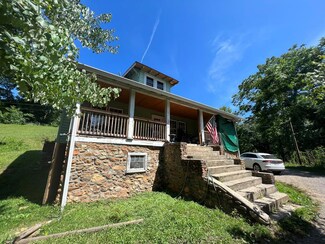 263 MacKtown Rd, Sylva, NC 28779