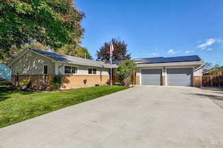 2248 E Sadie Dr, Eagle, ID 83616