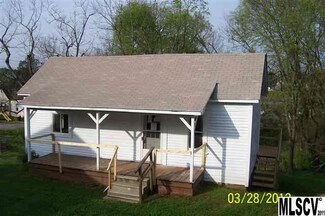 115 20th Ave SW, Hickory, NC 28602