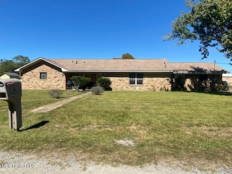 3508 Sabine St, Gulfport, MS 39501