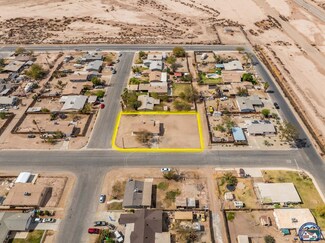 402 N Lake Ave, Calipatria, CA 92233