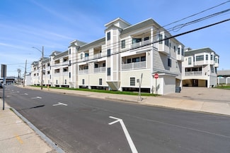 11 Railroad Ave Unit A7, Salisbury, MA 01952