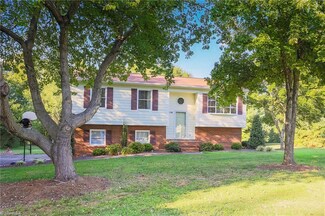 630 Lori Ln, Winston Salem, NC 27127