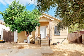 3065 Saint Margaret Ln, Laredo, TX 78046