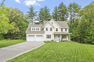 6 Beacon Ct, Acton, MA 01720
