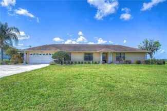 3850 Moores Lake Rd, Dover, FL 33527