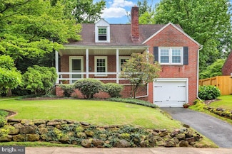 702 State St, Reading, PA 19607