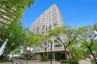 5757 N Sheridan Rd Unit 5J, Chicago, IL 60660