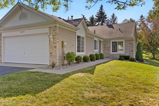 10939 Lexington Dr, Eden Prairie, MN 55344