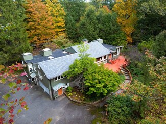 30 Mill St, Dover, MA 02030