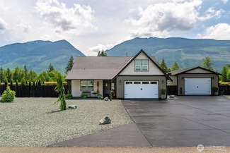7420 Windsong Ln, Sedro Woolley, WA 98284