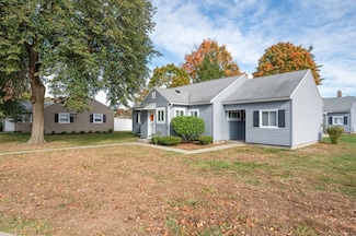 71 Doverbrook Rd, Chicopee, MA 01022