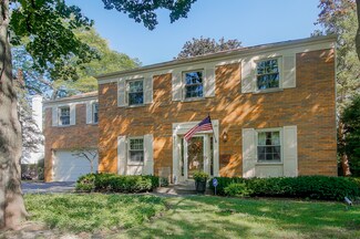 9343 Hamlin Ave, Evanston, IL 60203