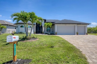 15128 Hennipen Cir, Port Charlotte, FL 33981