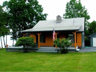 238 Staton Dr, Vergennes, VT 05491