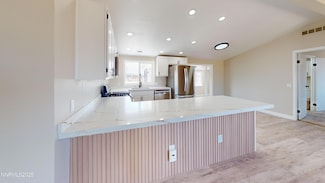 6090 Ardis Dr, Winnemucca, NV 89445