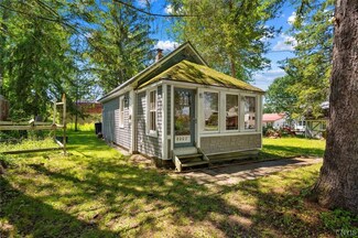 9007 Messenger Bay Rd, Canastota, NY 13032