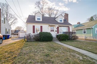 61 Holland Ave, Riverside, RI 02915