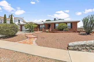 1400 Maple Ridge Way, El Paso, TX 79912