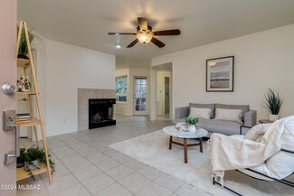 6655 N Canyon Crest Dr Unit 8146, Tucson, AZ 85750